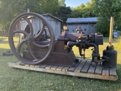 A grey gas engine
